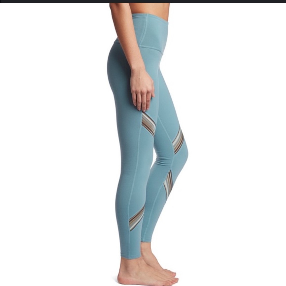 Beyond Yoga blue green mesh detail leggings M